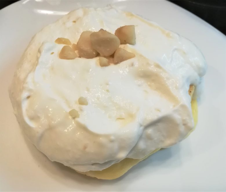 マカダミアナッツクリームパンケーキ